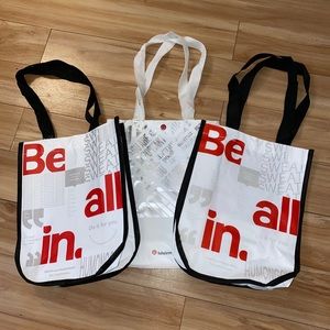 Lululemon shopping bags